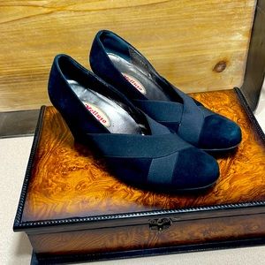 Perfect Like New Suede Wedge by Melluso European 39